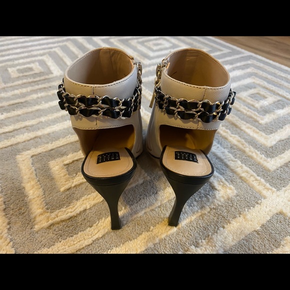 White House Black Market black and cream boots - Picture 3 of 6